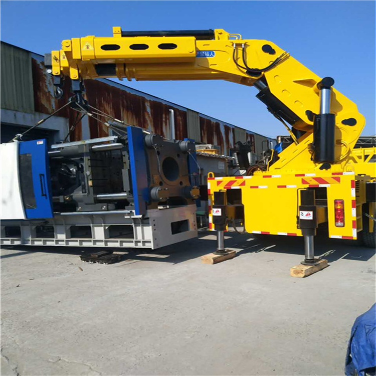 怀宁县 大吨位折臂吊出租费用解析：一小时租赁多少钱