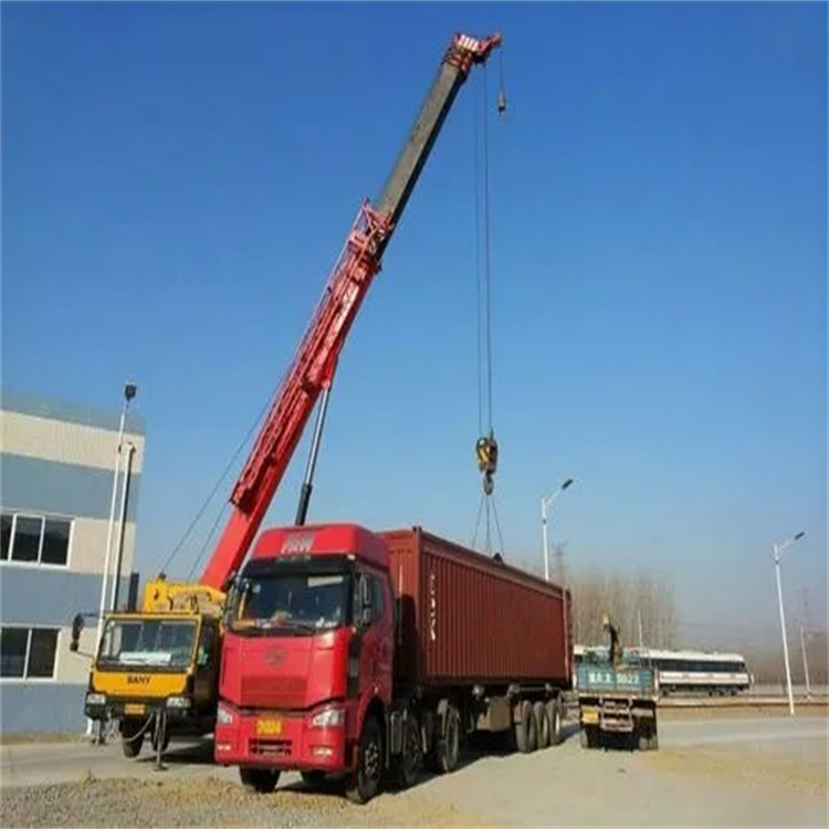 怀宁县路灯高空安装如何选吊车？租赁费用、施工流程及安全规范全解析