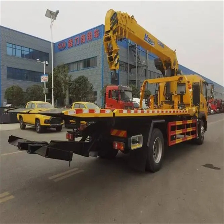 怀宁县附近小随车吊出租电话，轻松解决搬运烦恼