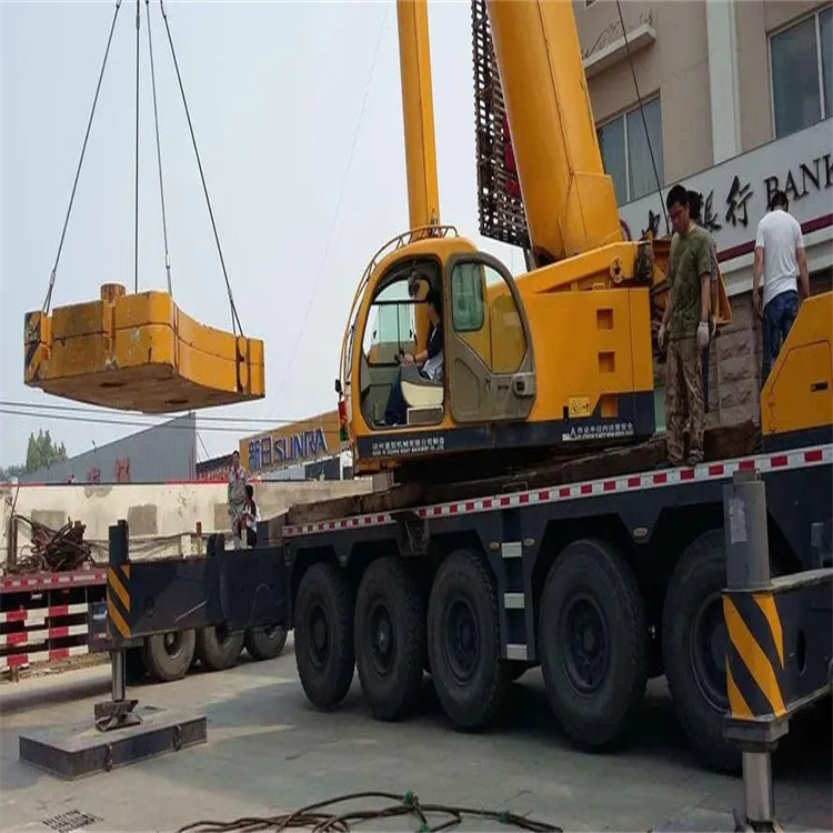 怀宁县当地吊车出租|机器吊装|75吨|工厂搬迁服务